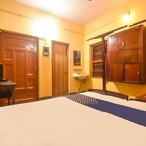 Triple Room Bathroom